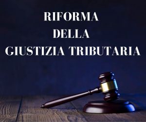 Inaccettabile che ci siano giudici tributari non professionisti