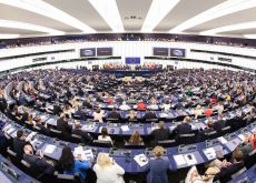 Parlamento europeo, prima risoluzione sull’Ucraina e contro Orban