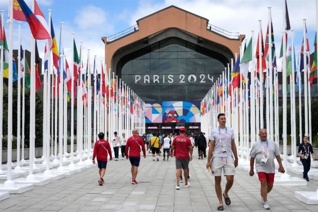 Le condizioni del villaggio olimpico mi sono costate un record mondiale