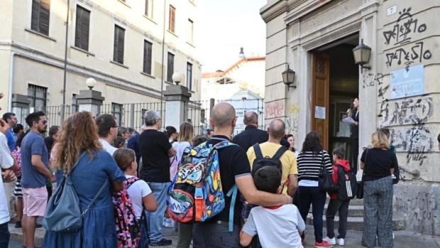 Impraticabile l’idea sulla scuola da ottobre.