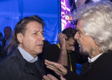 Conte “licenzia” Grillo, perde contratto