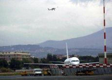 Aeroporto di Ciampino in fiamme.